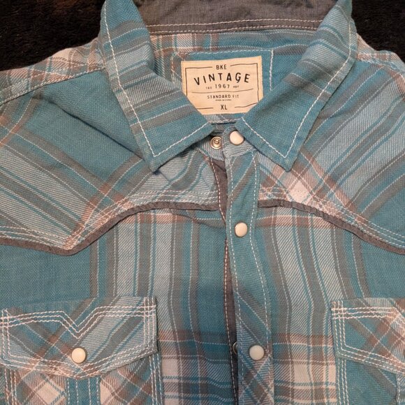 BKE Washed Plaid Standard Shirt - XL - Picture 4 of 5